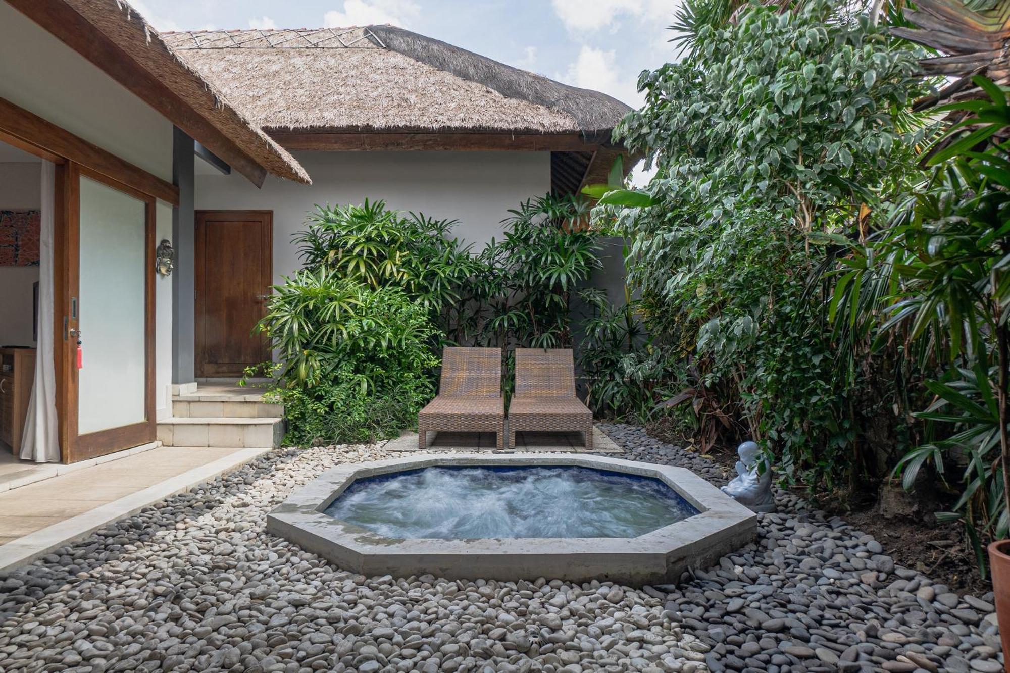 Balinea Holiday Home Seminyak  Exterior photo